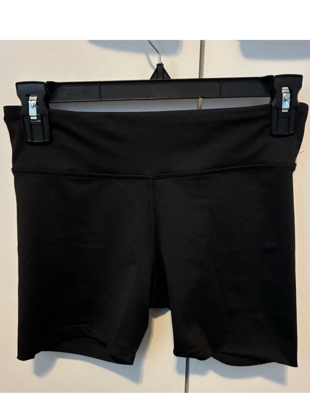 Old Navy Activewear biker shorts